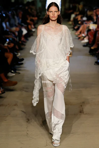 Look 79